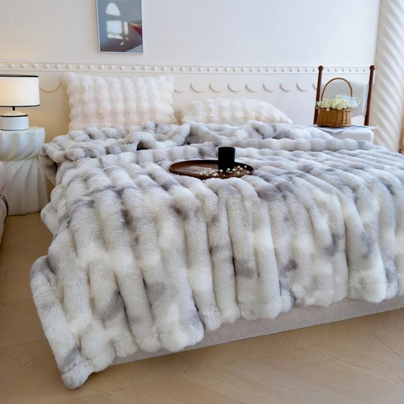 Bubble Cloud Fleece Blanket